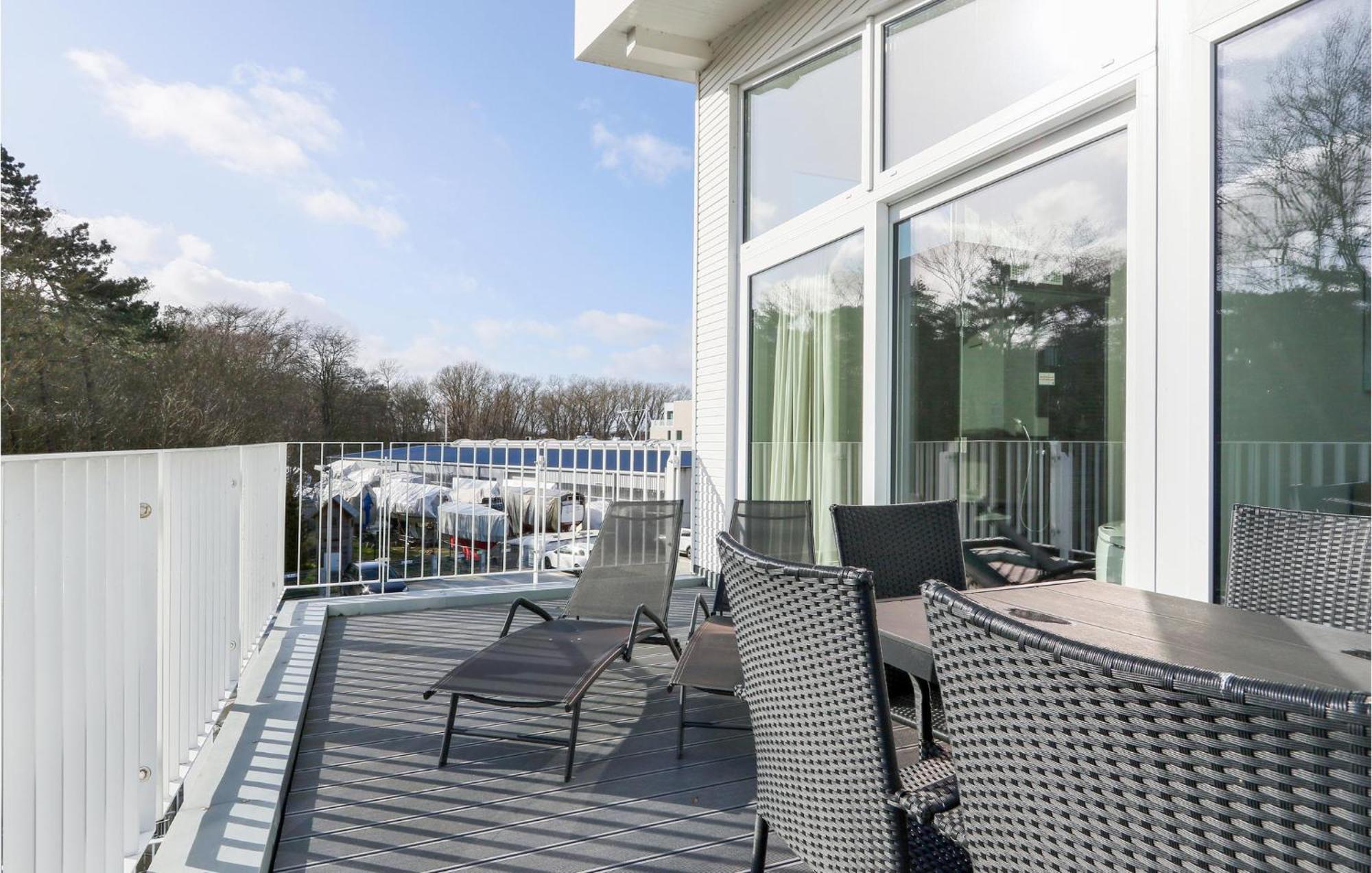 Duenenvilla Penthouse Lubeck Exterior photo