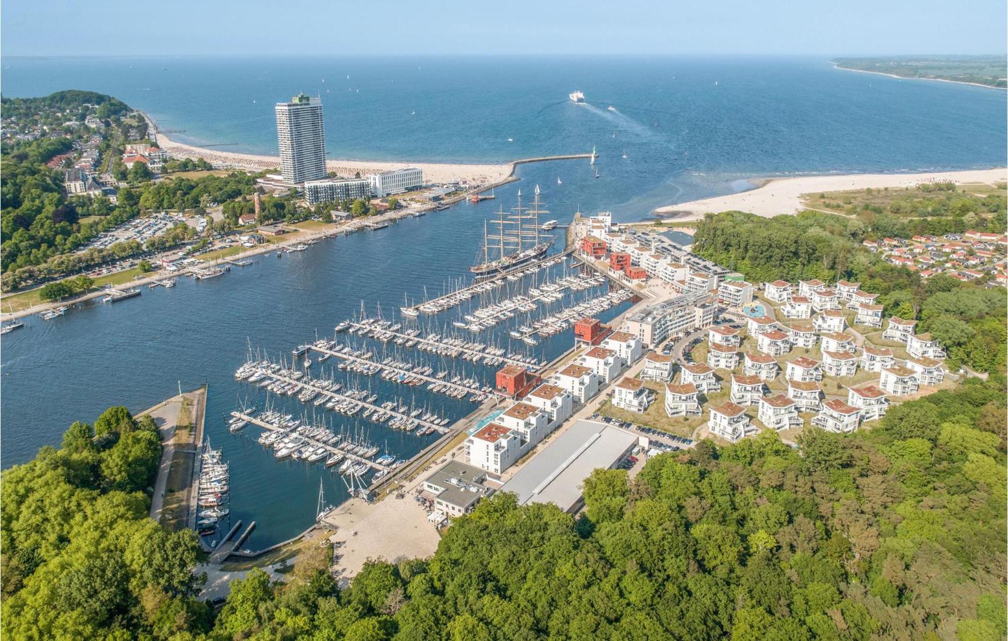 Duenenvilla Penthouse Lubeck Exterior photo